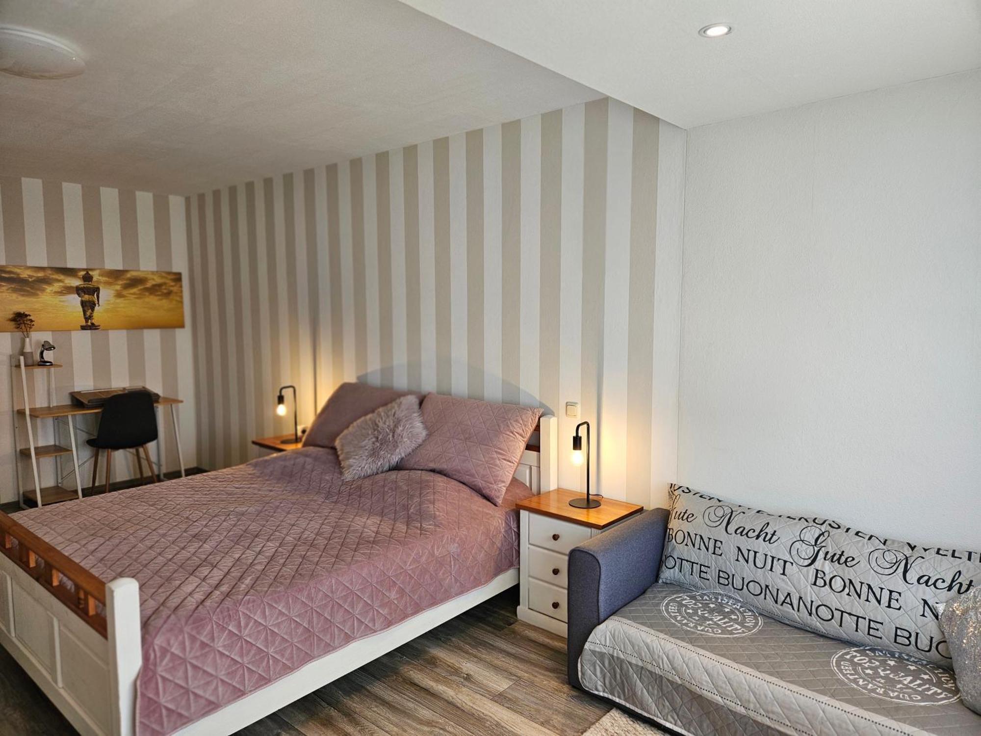 Ferienwohnung Gold-Blick Korbach Exteriör bild